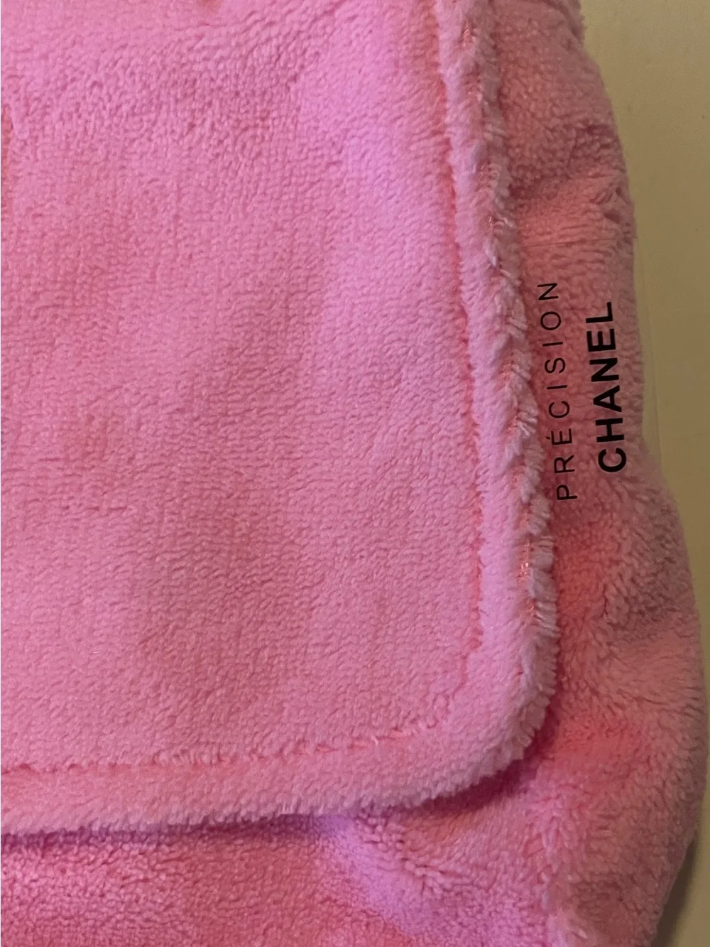 CHANEL rare beauté